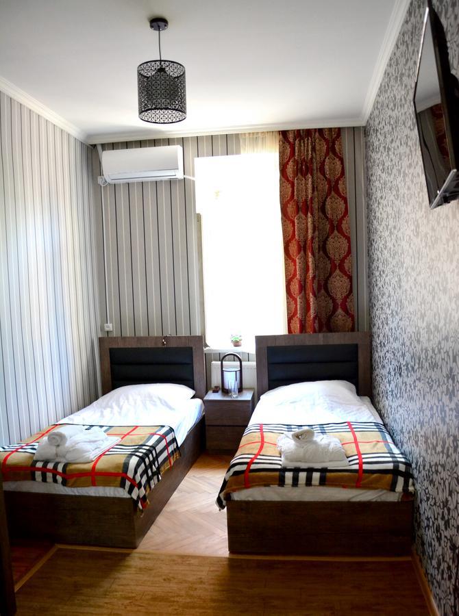 Hotel Canyon Tbilisi Esterno foto