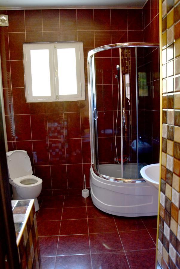 Hotel Canyon Tbilisi Esterno foto